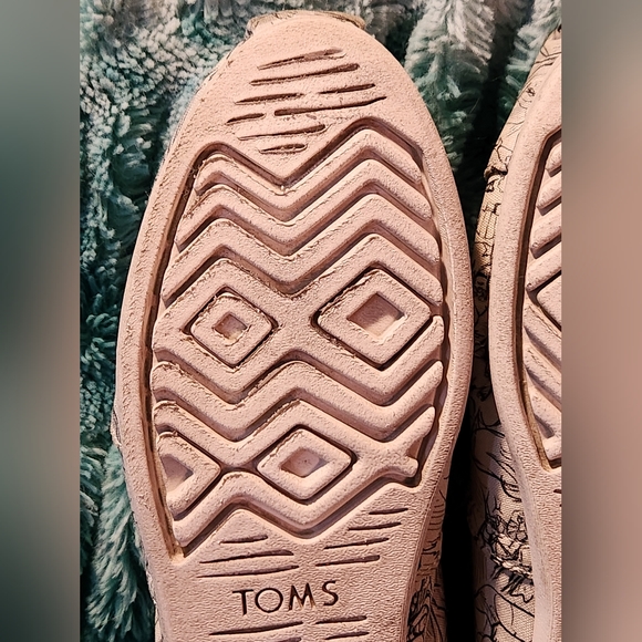 Toms X Marvel Concept Art Printed Classics 7 Wm Sz 9.5 - Picture 14 of 14